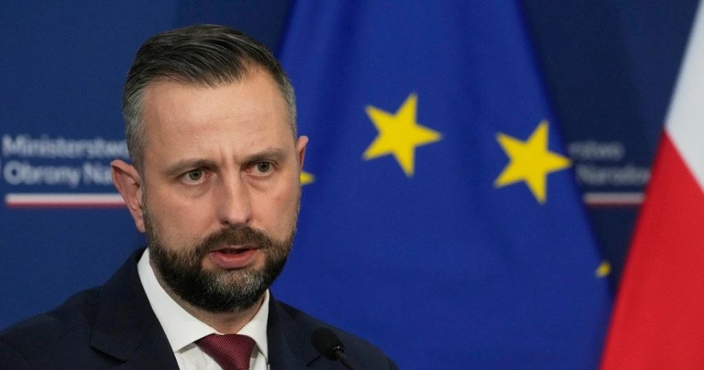 Польща хоче розмістити ядерну зброю США та Франції: що заявив глава Міноборони